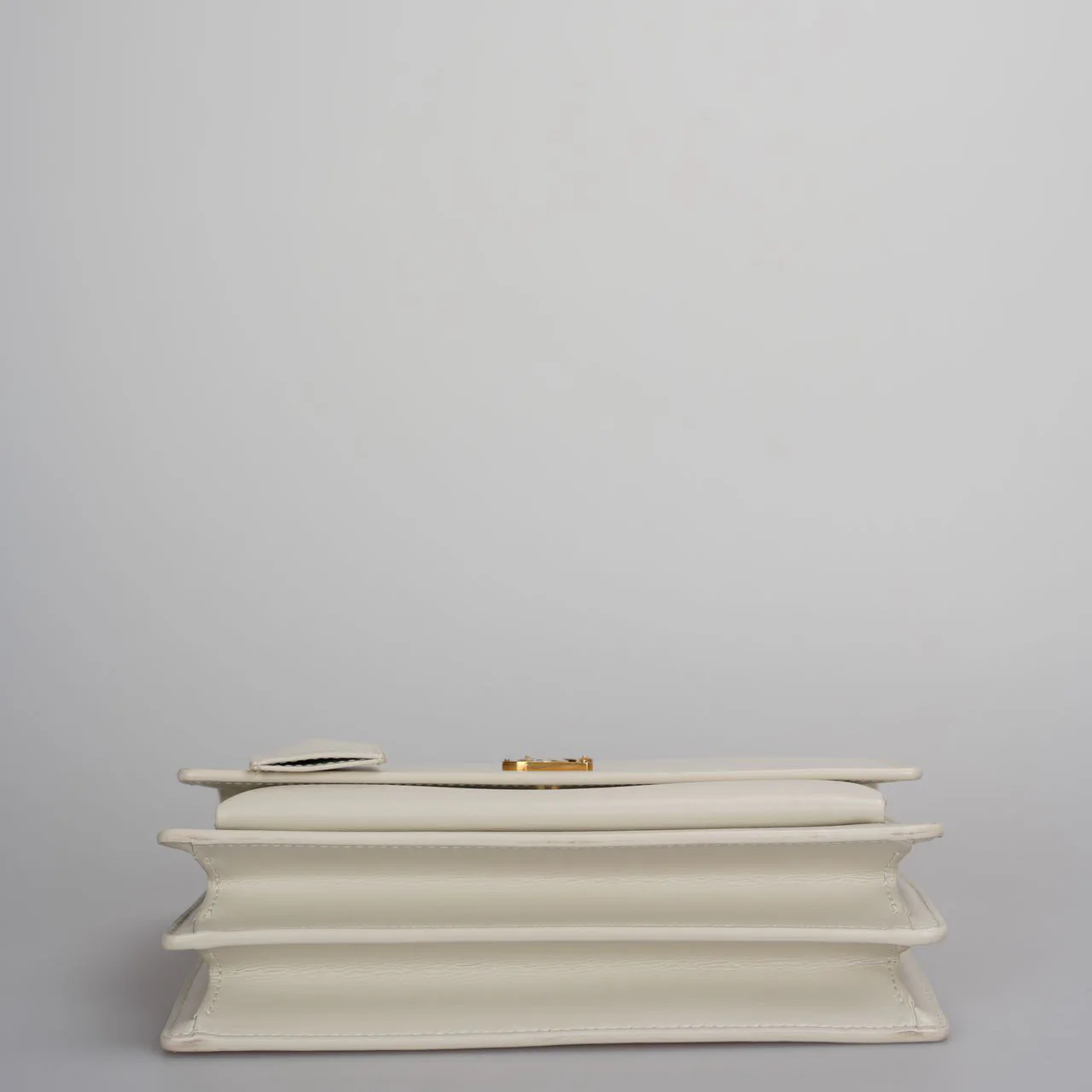 used-Saint Laurent Calfskin Medium Monogram Sunset in Blanc Vintage-MILOURA