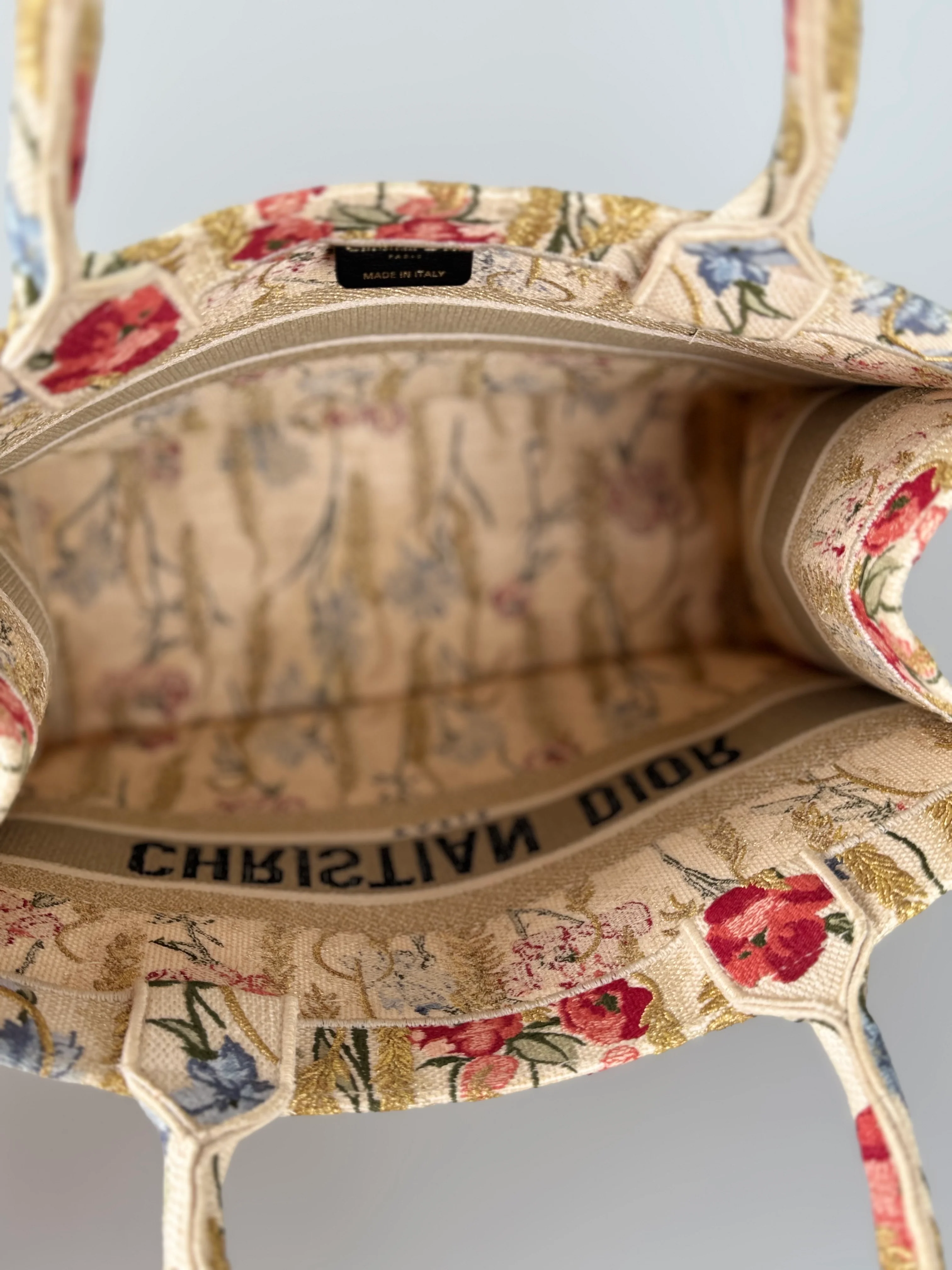 used-CHRISTIAN DIOR Beige Floral Embroidered Canvas Book Tote Medium-MILOURA