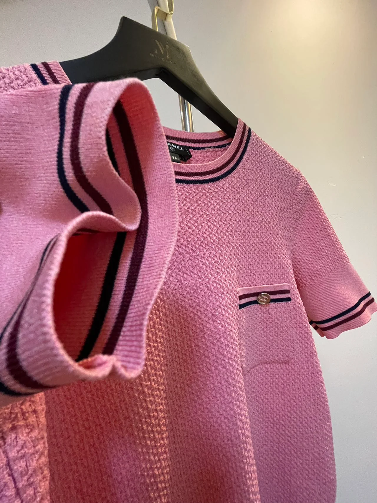 used-CHANEL 2023 Crew Neck Crop Top 34-MILOURA