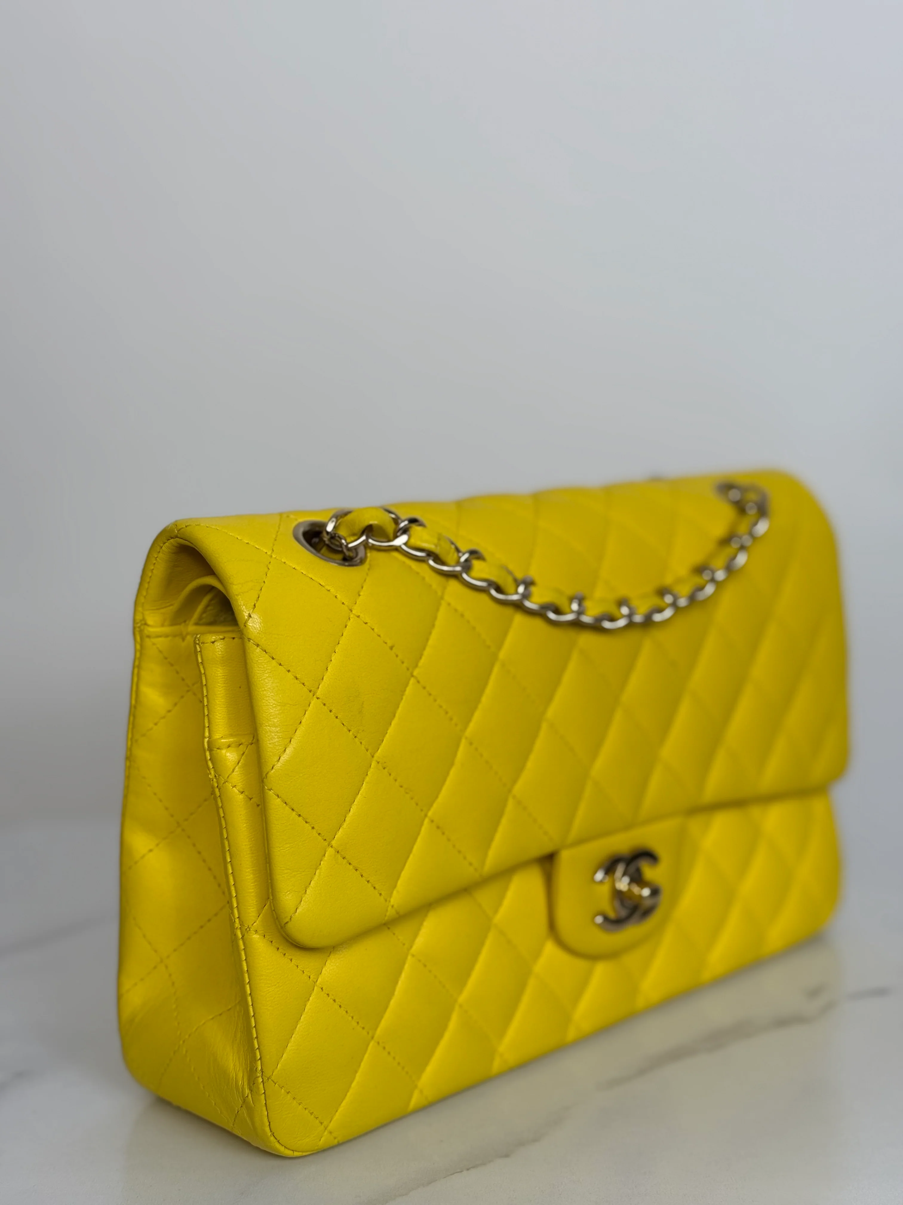 used-Chanel Medium Classic Flap Bag with Silber Hardware Yellow-MILOURA