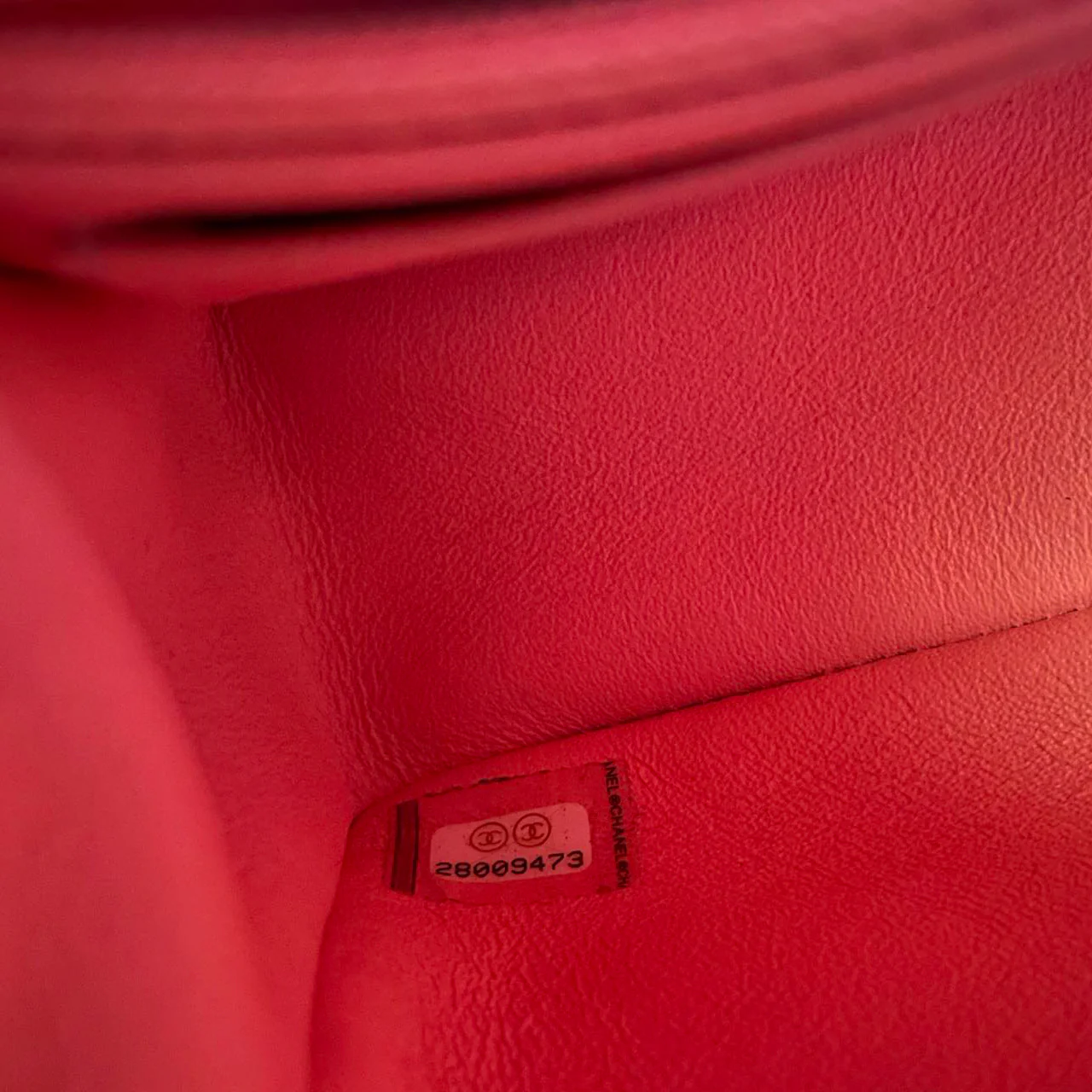 used-Chanel Timeless Tweed Mini Flap Bag in White and Pink With Gold Hardware-MILOURA