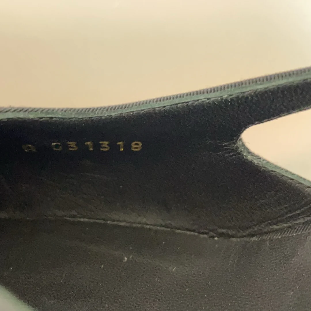 Chanel Black / Gold  Escarpins Slingback Chanel Velours Noir Size 40.5