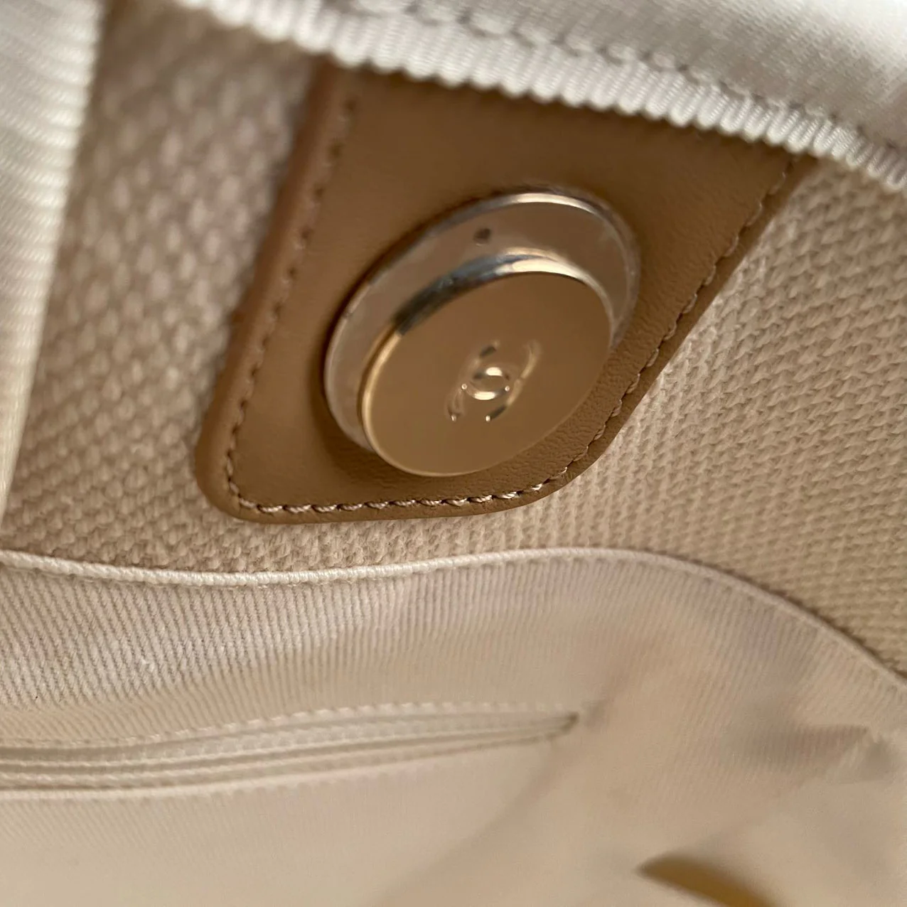 used-Chanel Deauville Pearl Tote Beige white medium-MILOURA