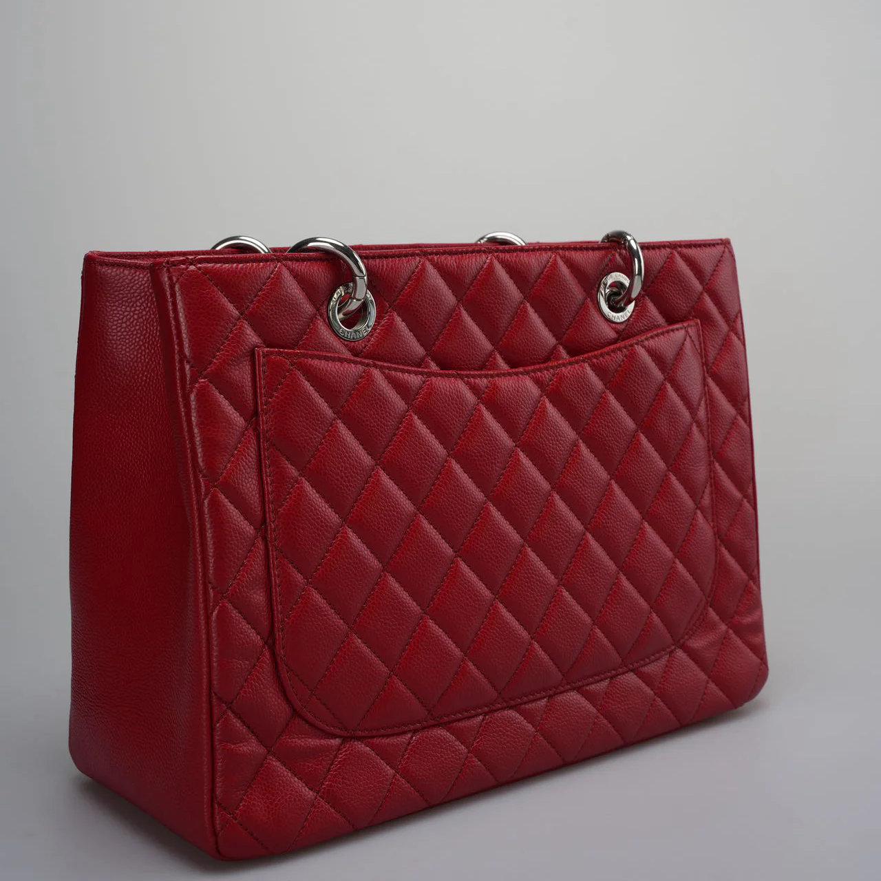 used-Chanel Grand Shopping Tote Red GST Bag in Caviar Leather with Silver Hardware Medium-MILOURA