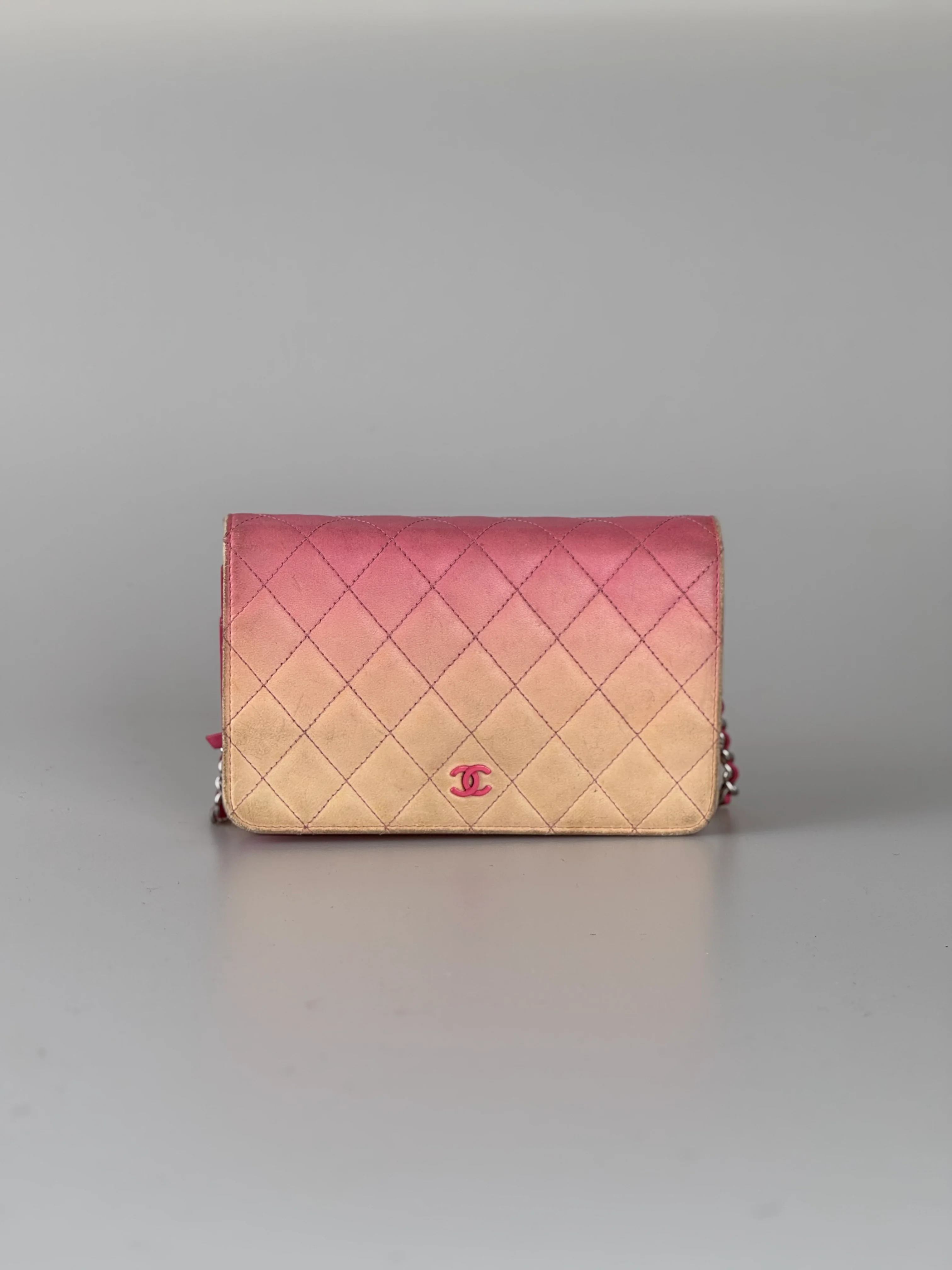 used-Chanel Faded Lambskin Quilted Zephyr Wallet on Chain WOC Dark Pink-MILOURA