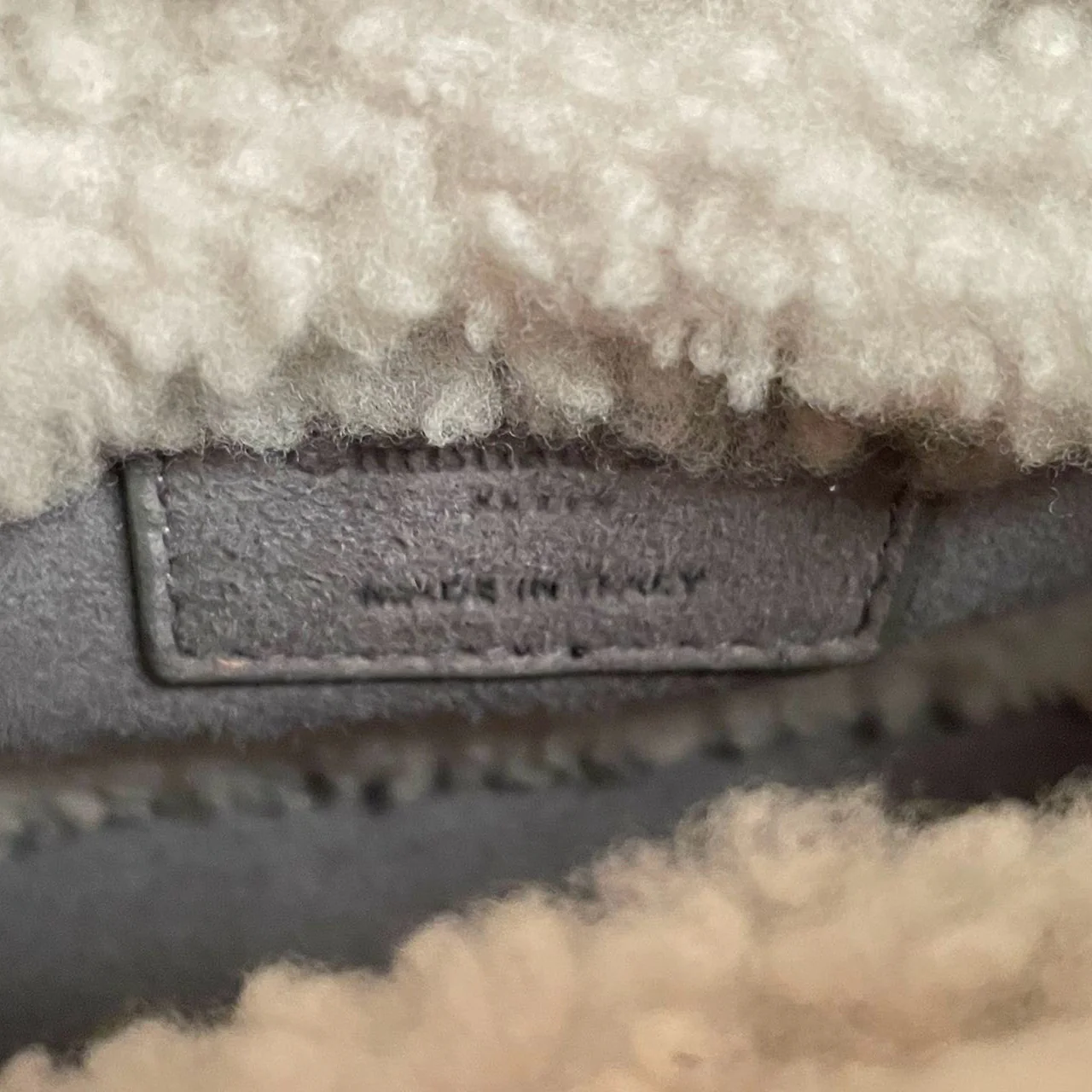 used-Christian Dior Lady Dior Pre-Owned 2020 Mini Suede Shearling Cannage Lady Dior satchel-MILOURA