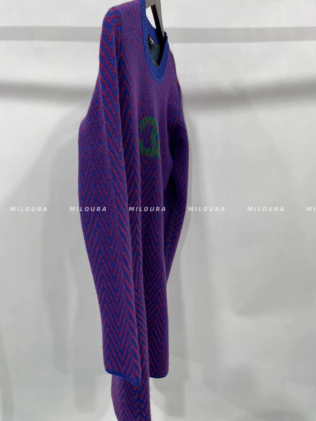 used-CHANEL 100% cashmere blue red chevron green CC logo crystal brooch dress FR40-MILOURA