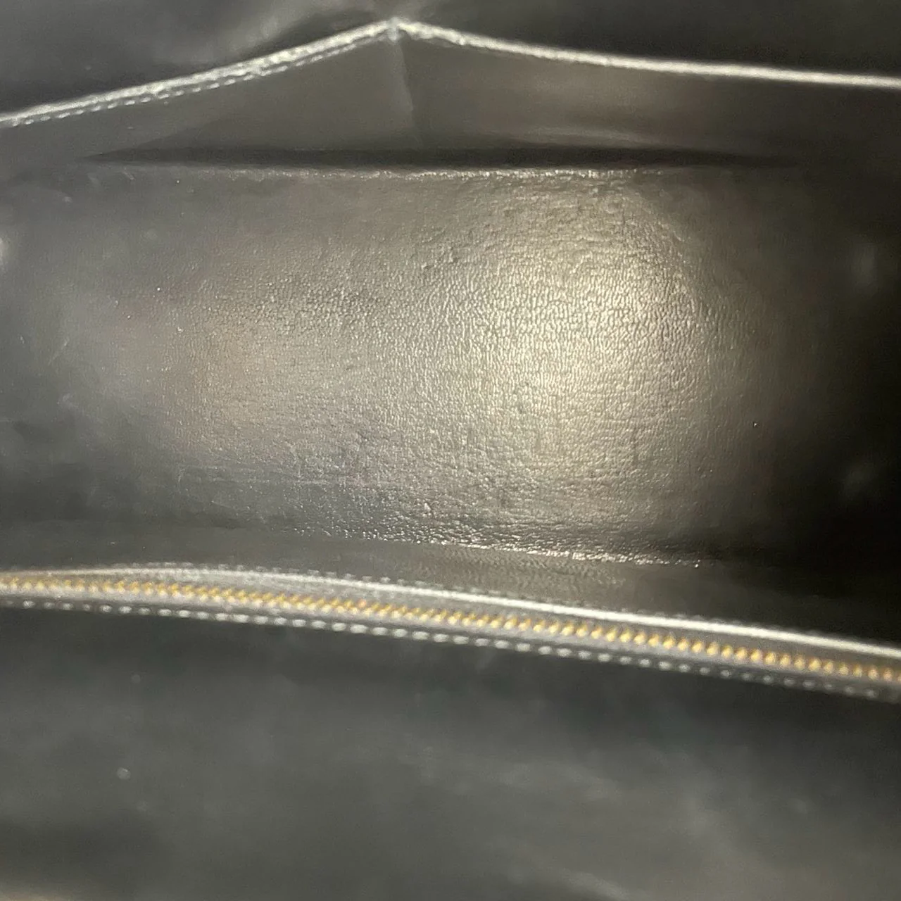 Hermes vintage Kelly 28 black box leather  in side