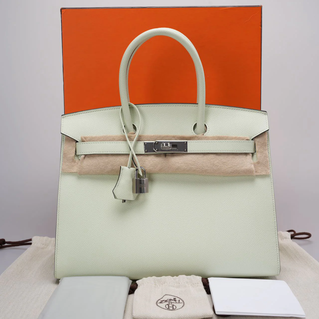 used-Hermes Birkin sellier 30 Bag in Vert Fizz Epsom Leather with Palladium Hardware B stamp-MILOURA