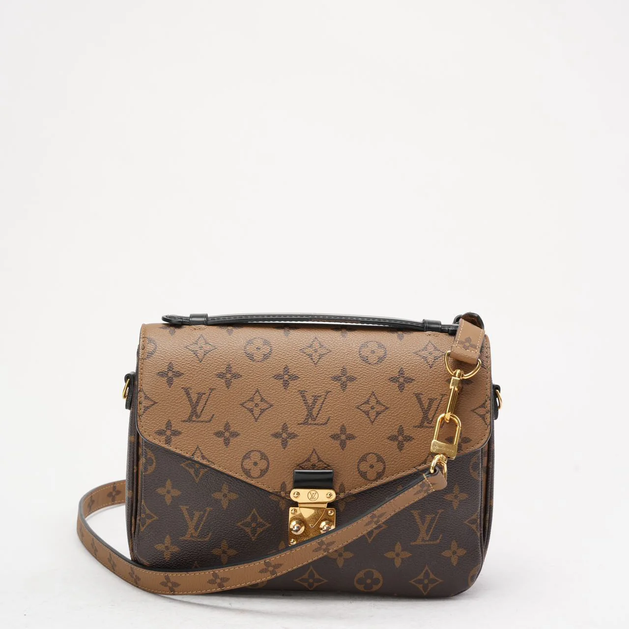 Louis Vuitton Monogram Pochette Metis MM Bag