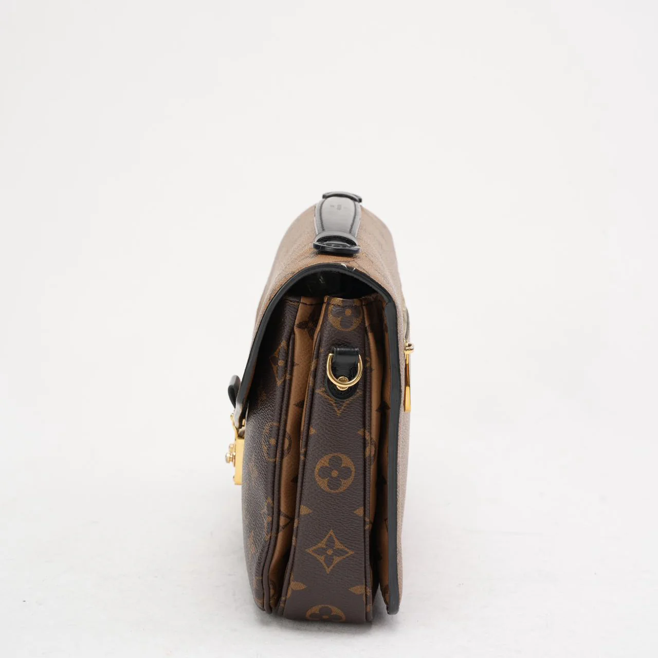 Louis Vuitton Monogram Pochette Metis MM Bag