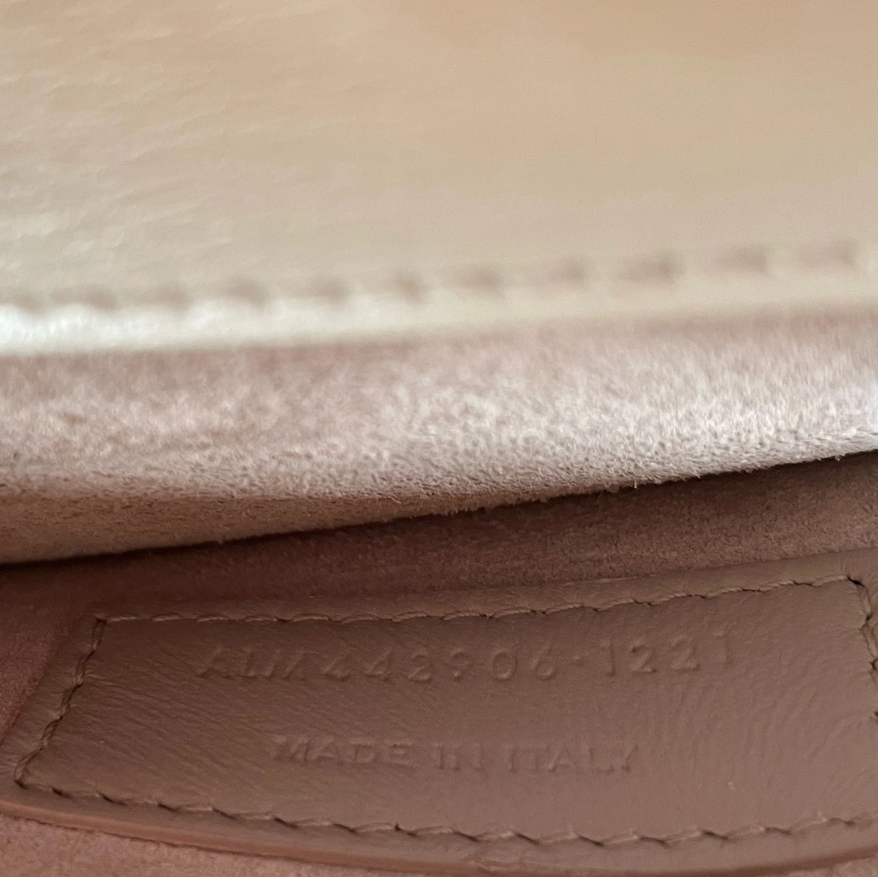 Saint Laurent White Calfskin Medium Monogram Sunset 2021