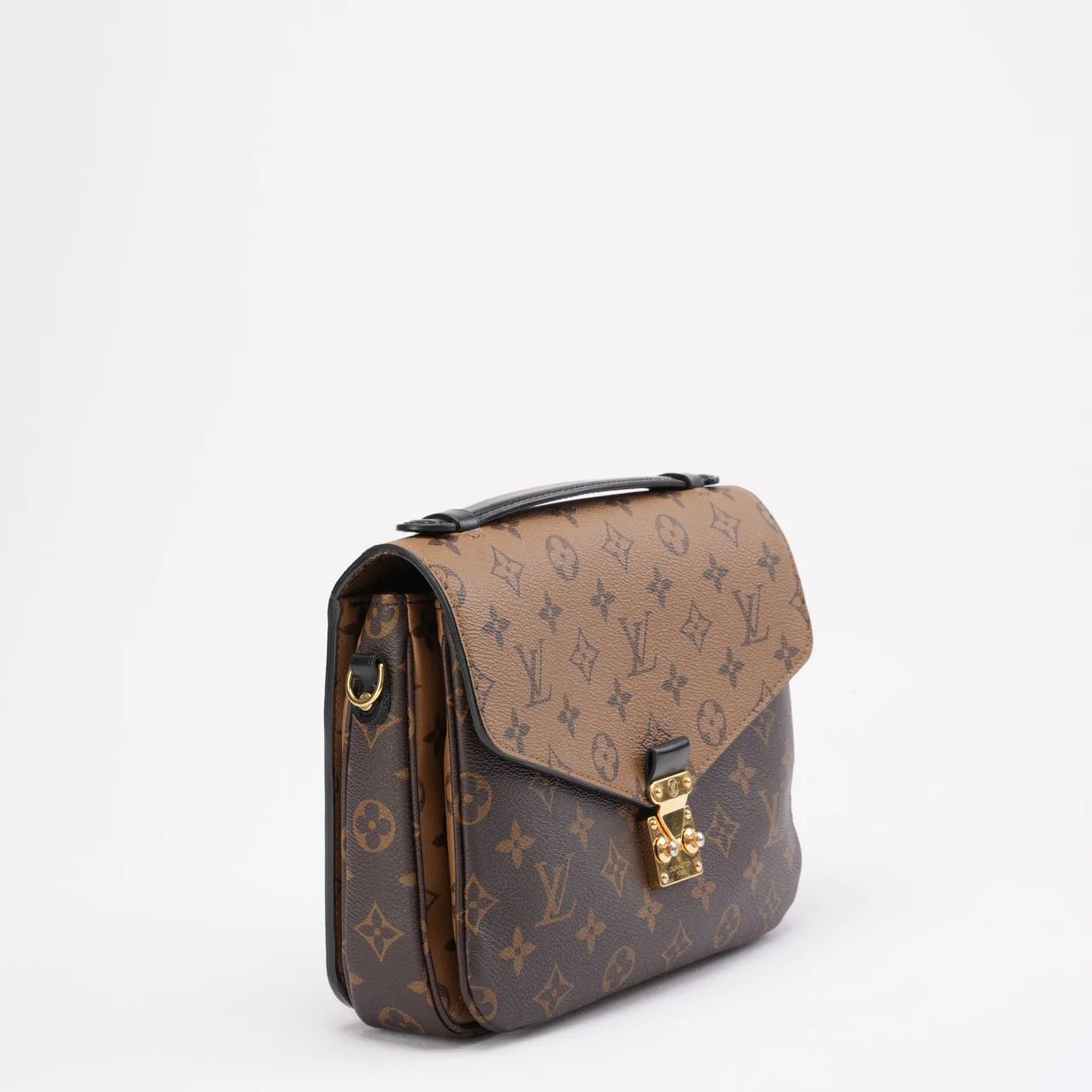 Louis Vuitton Monogram Pochette Metis MM Handbag