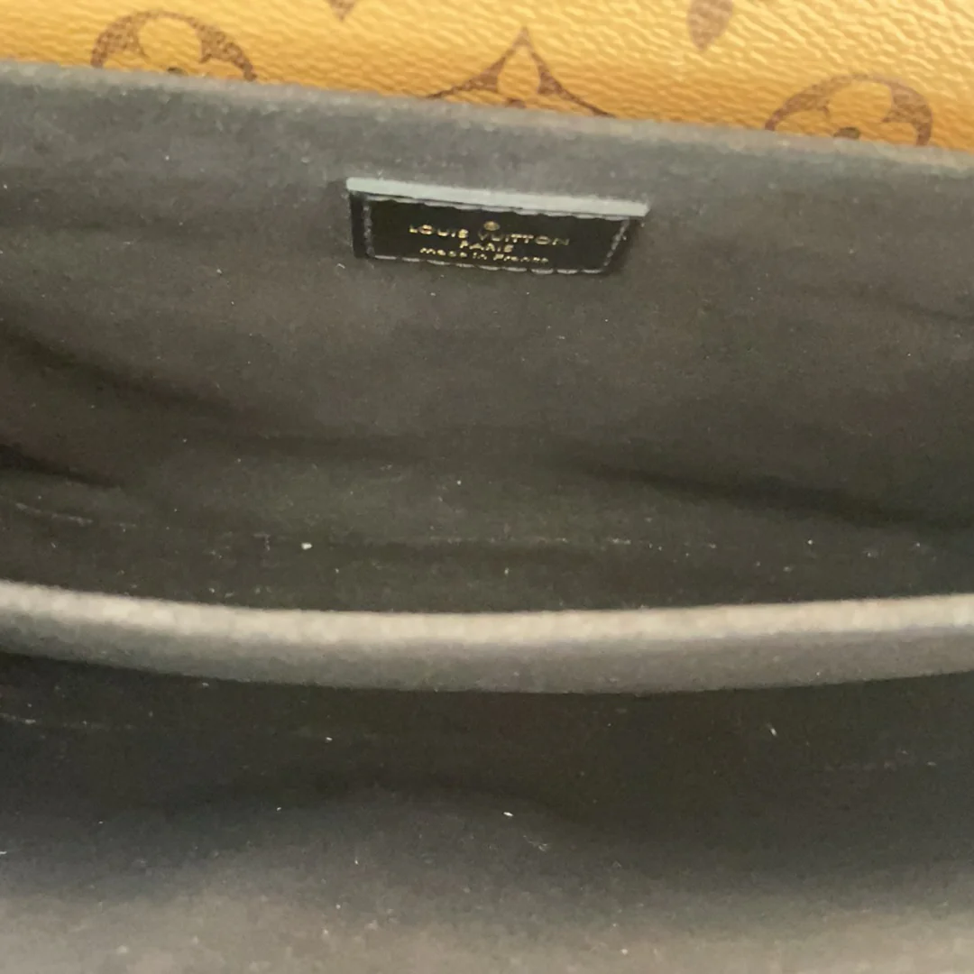 Louis Vuitton Monogram Pochette Metis MM Handbag