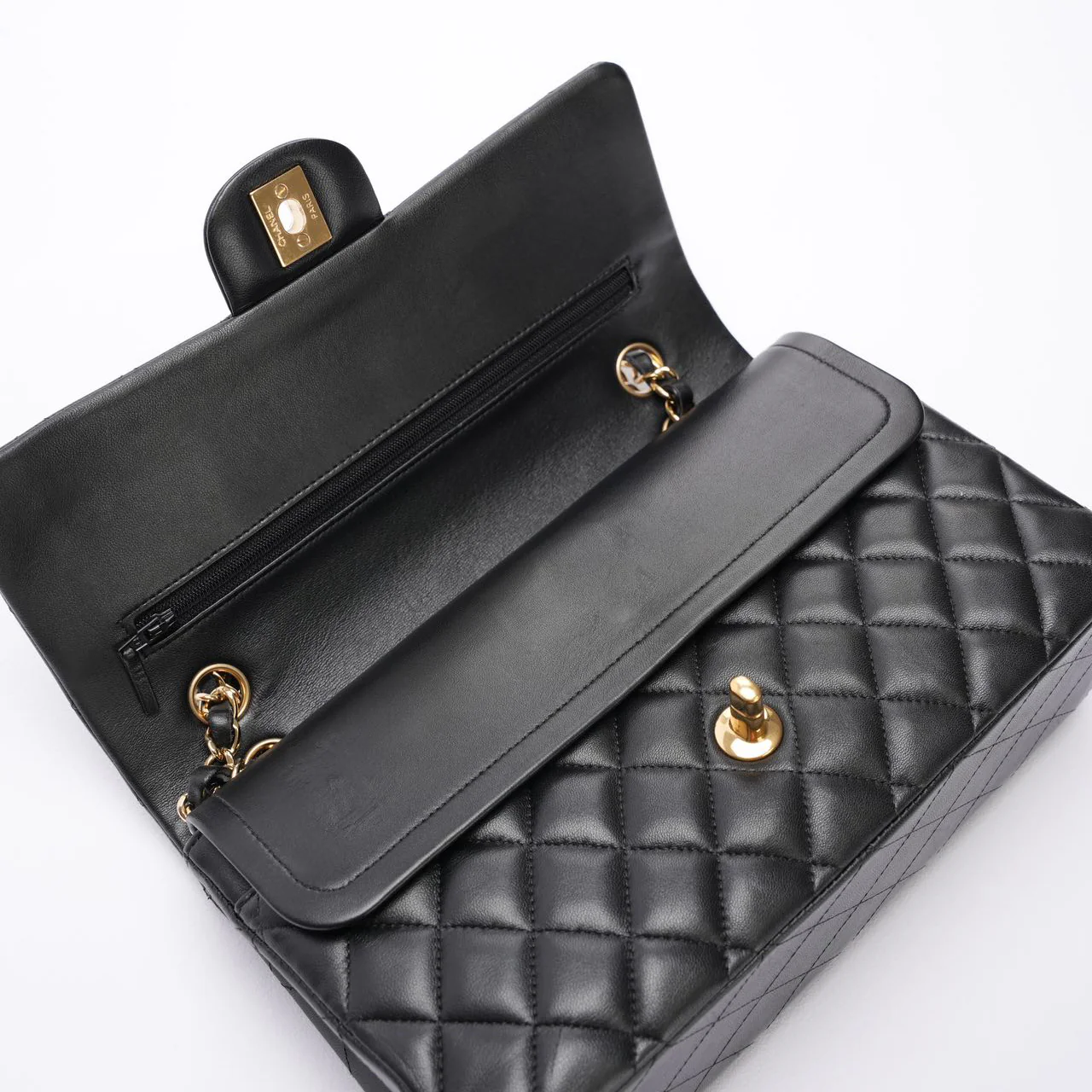 Chanel Classic Flap Bag Black Medium 2018