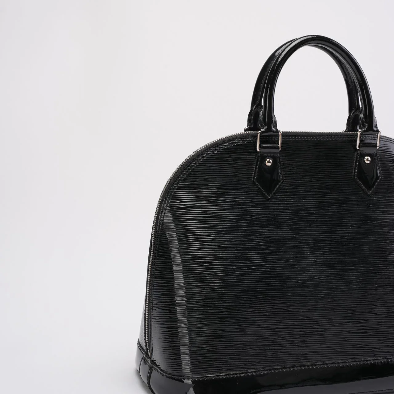 Louis Vuitton Black Epi Leather Alma MM Bag 2013