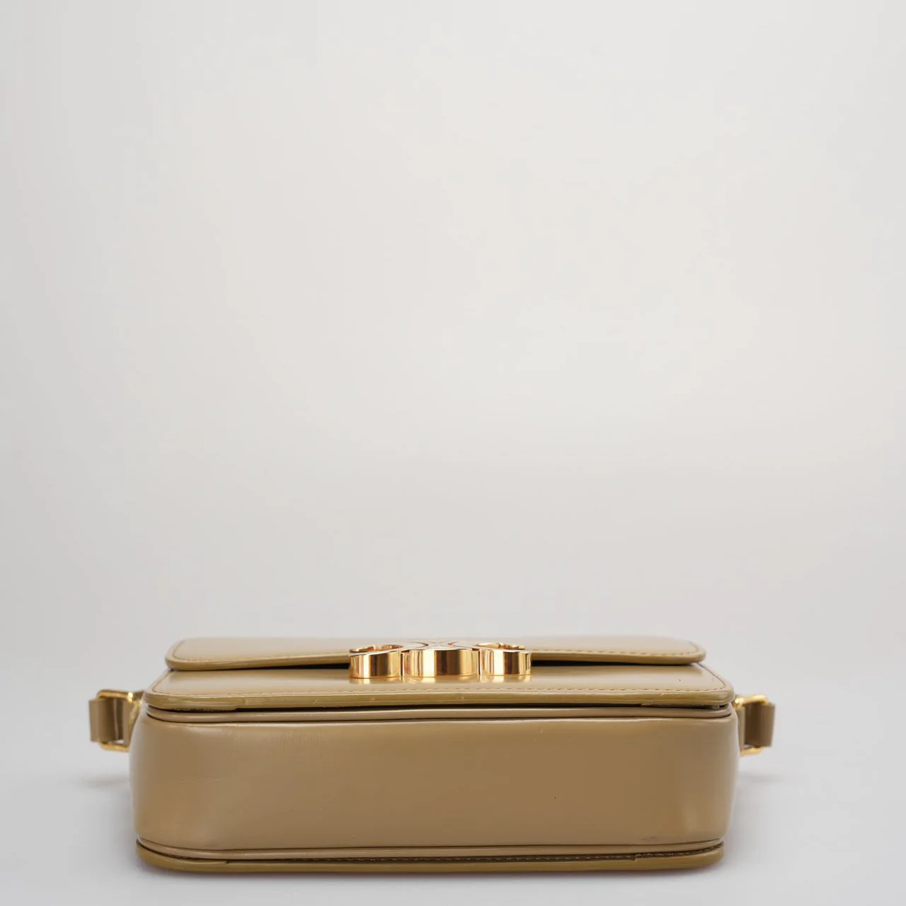 Pre-loved Celine Cassic Triomphe Bag In Shiny Calfskin Smoke Brown Color