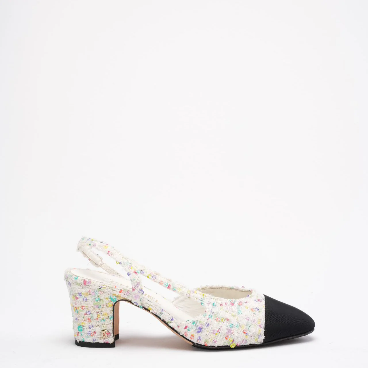 Chanel Multicolor Tweed CC Logo Slingback Pumps Size 38 ½