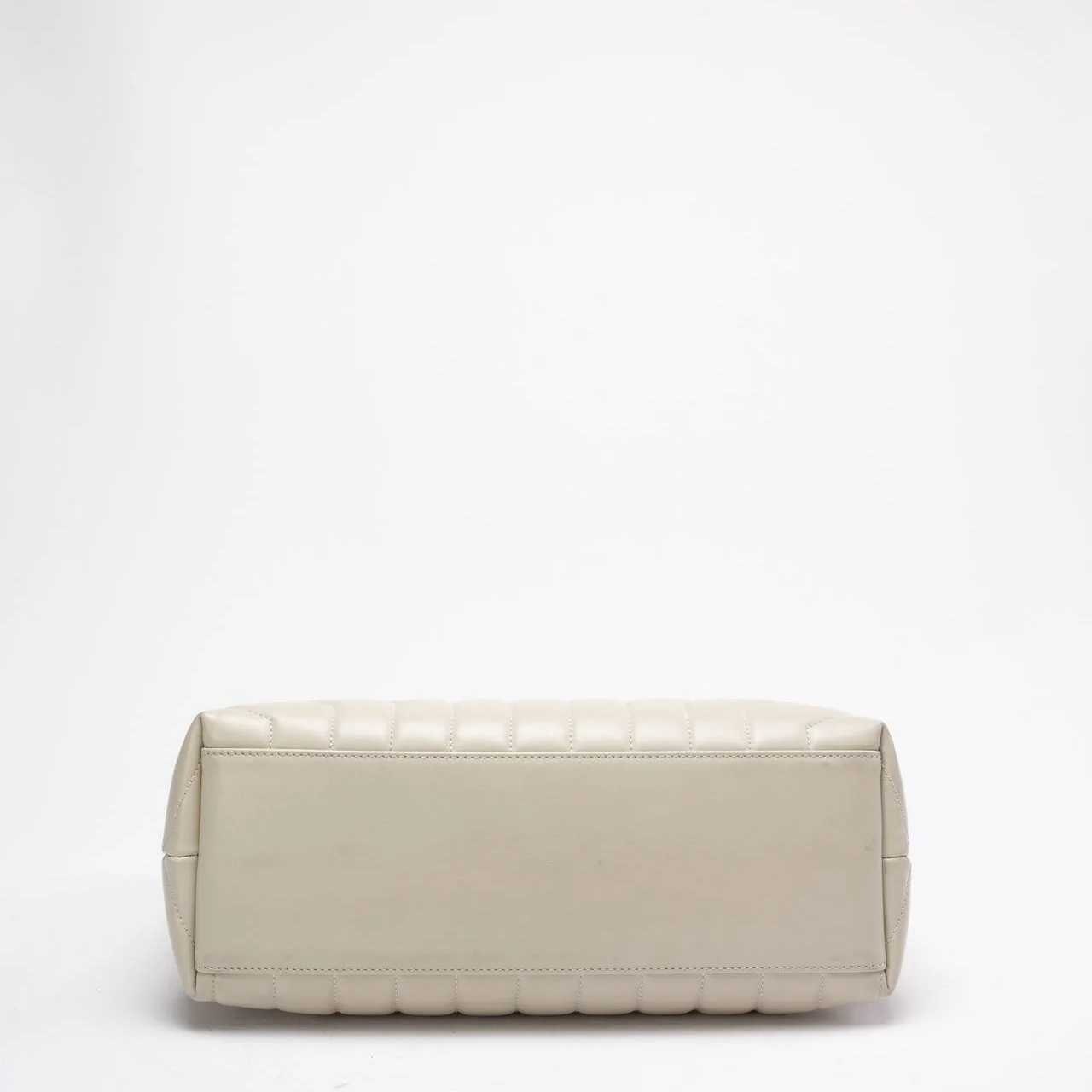 Saint Laurent  Medium White LouLou 2020