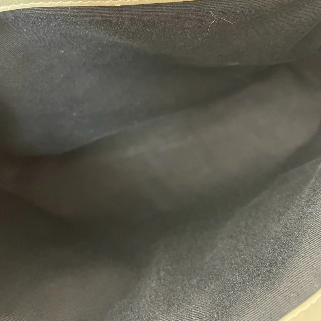 Saint Laurent  Medium White LouLou 2020