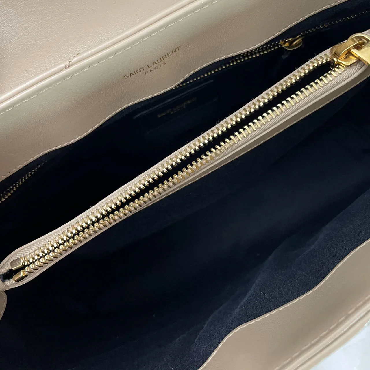 Saint Laurent Beige LouLou Medium Leather  2020