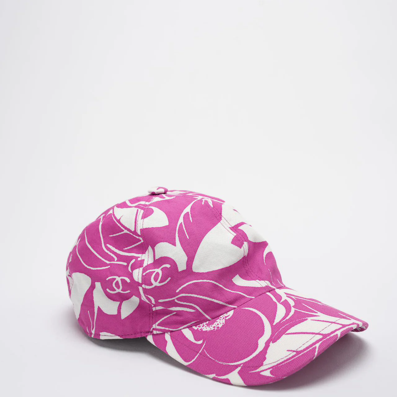 Pre-loved Chanel Cotton CC Cap Hat in Pink and White back side