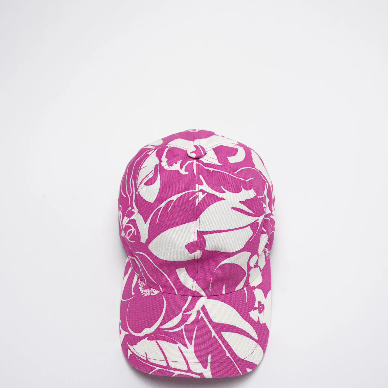 Pre-loved Chanel Cotton CC Cap Hat in Pink and White Top