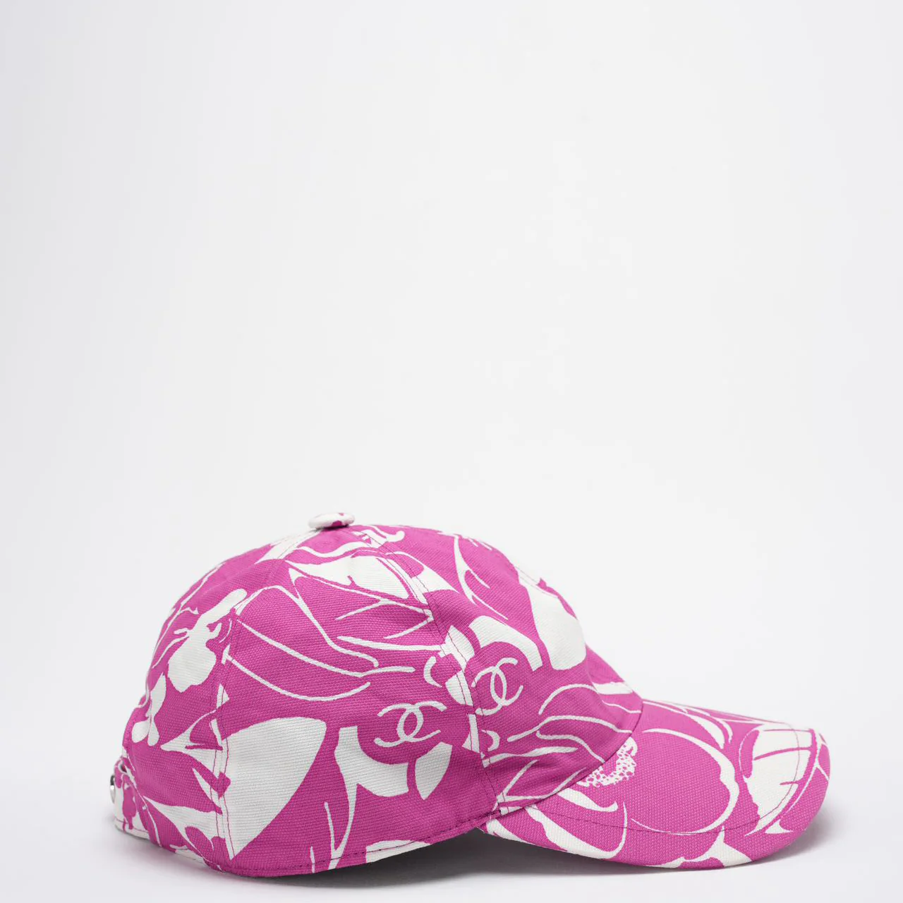 Pre-loved Chanel Cotton CC Cap Hat in Pink and White