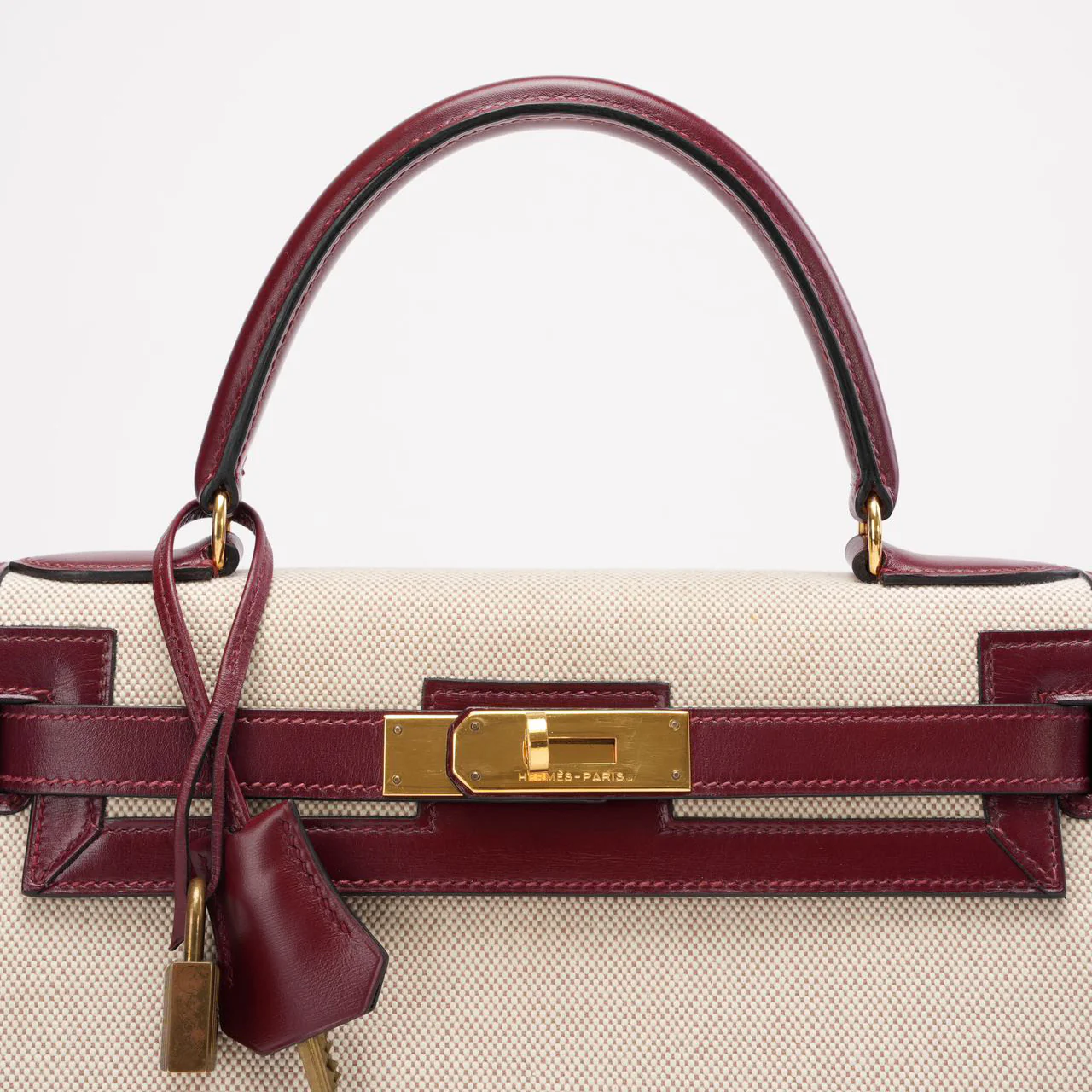 Hermes Vintage Kelly Sellier 28 Rouge Canvas Leather 1989