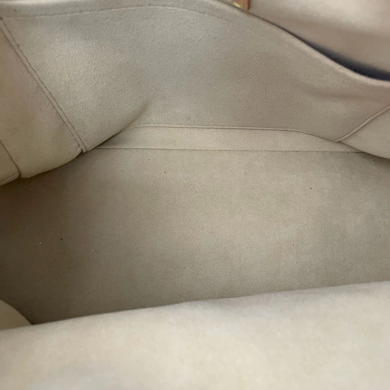 Louis Vuitton Manhattan PM Brown Monogram Bag