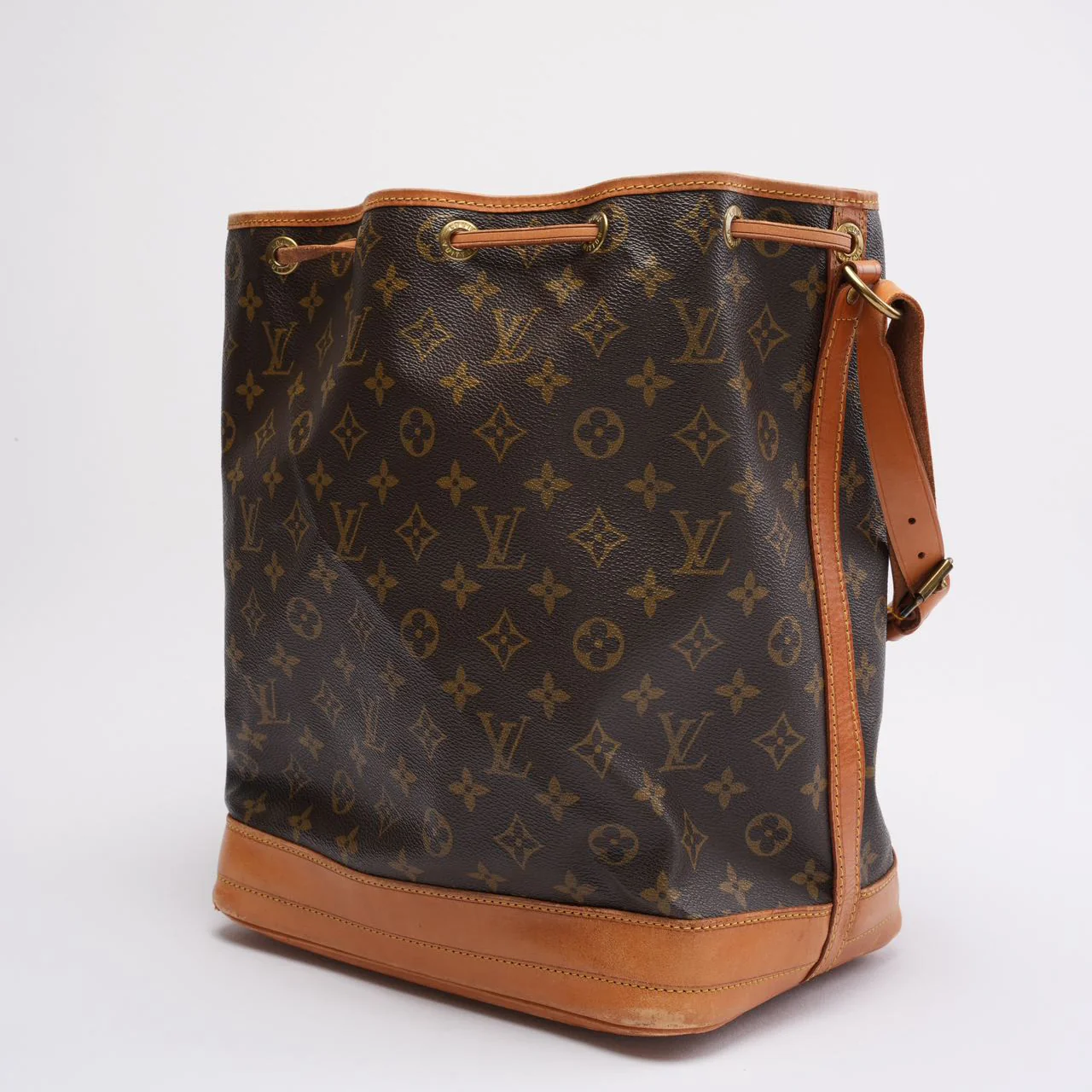 Louis Vuitton Vintage Monogram Noè GM Shoulder Bag