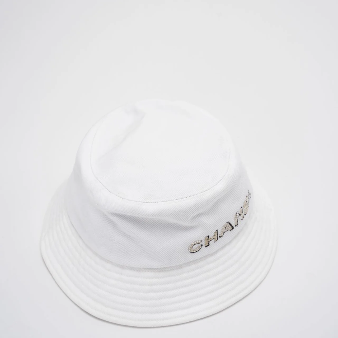 Chanel Denim Bucket Hat in White with Logo – Size S