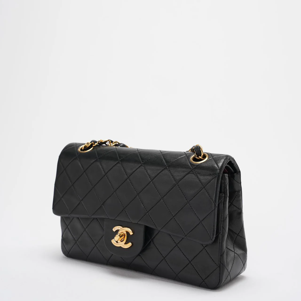 Chanel Vintage Classic Timeless Flap Bag  Black Lambskin with 24K Gold Hardware (Rare) Side