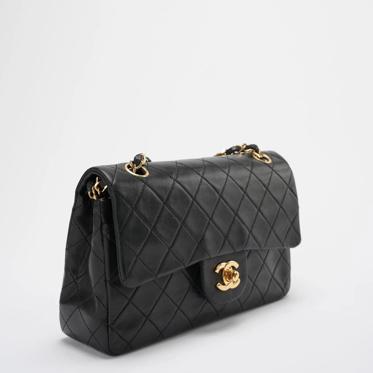 Chanel Vintage Classic Timeless Flap Bag  Black Lambskin with 24K Gold Hardware (Rare) Side