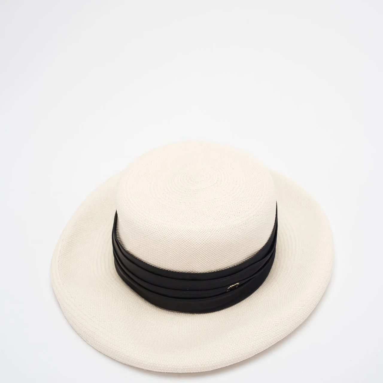Chanel Straw Boater Hat in White and Black with CC Logo – Size M Front