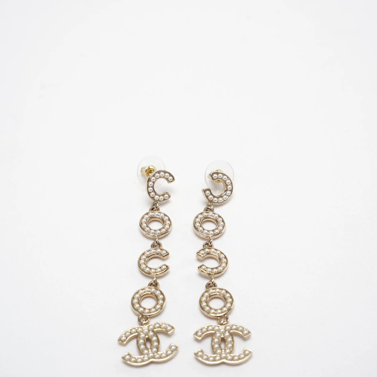 Chanel Coco Drop Earrings Pearl Crystal CC in Gold Best Quality 