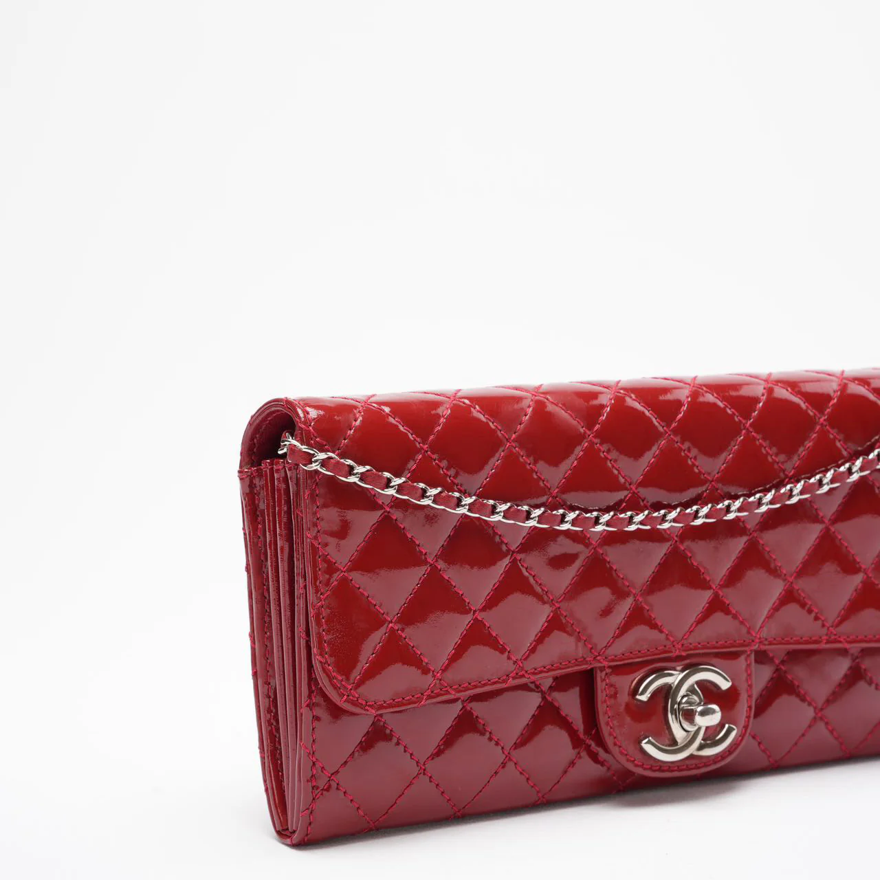Chanel Timeless Wallet on Chain East West in Red