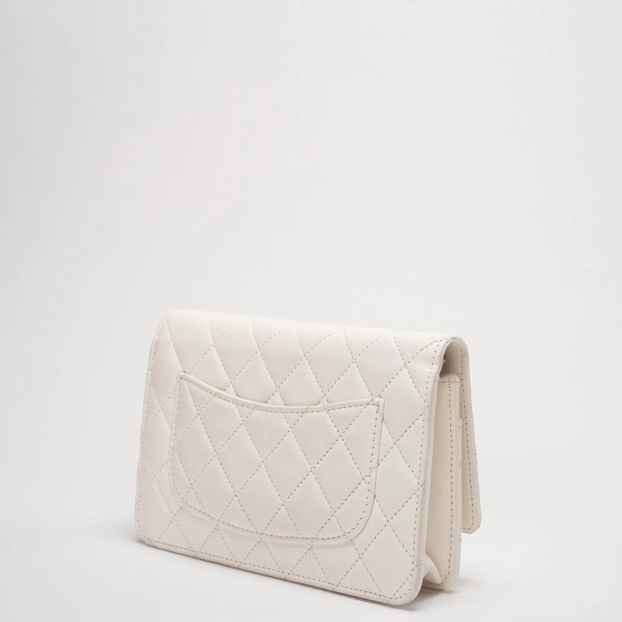 Chanel White Wallet On Chain (Woc) 22B Chip Version Double Chain Shoulder Strap in Gold