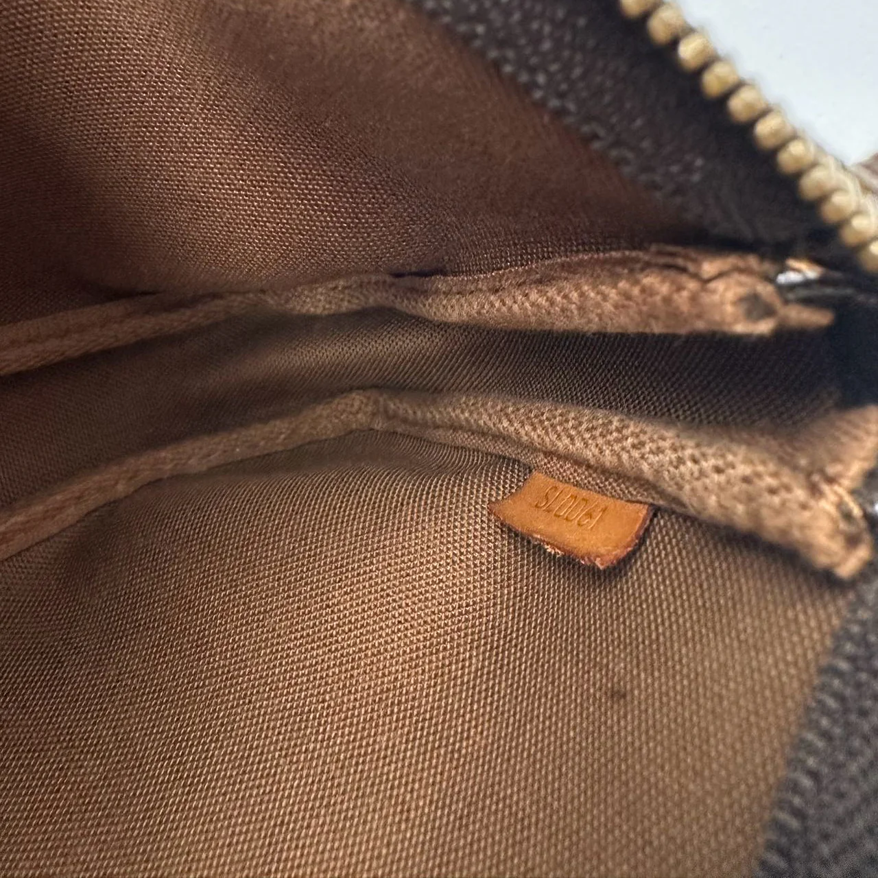 Louis Vuitton Vintage Pochette Monogram Canvas