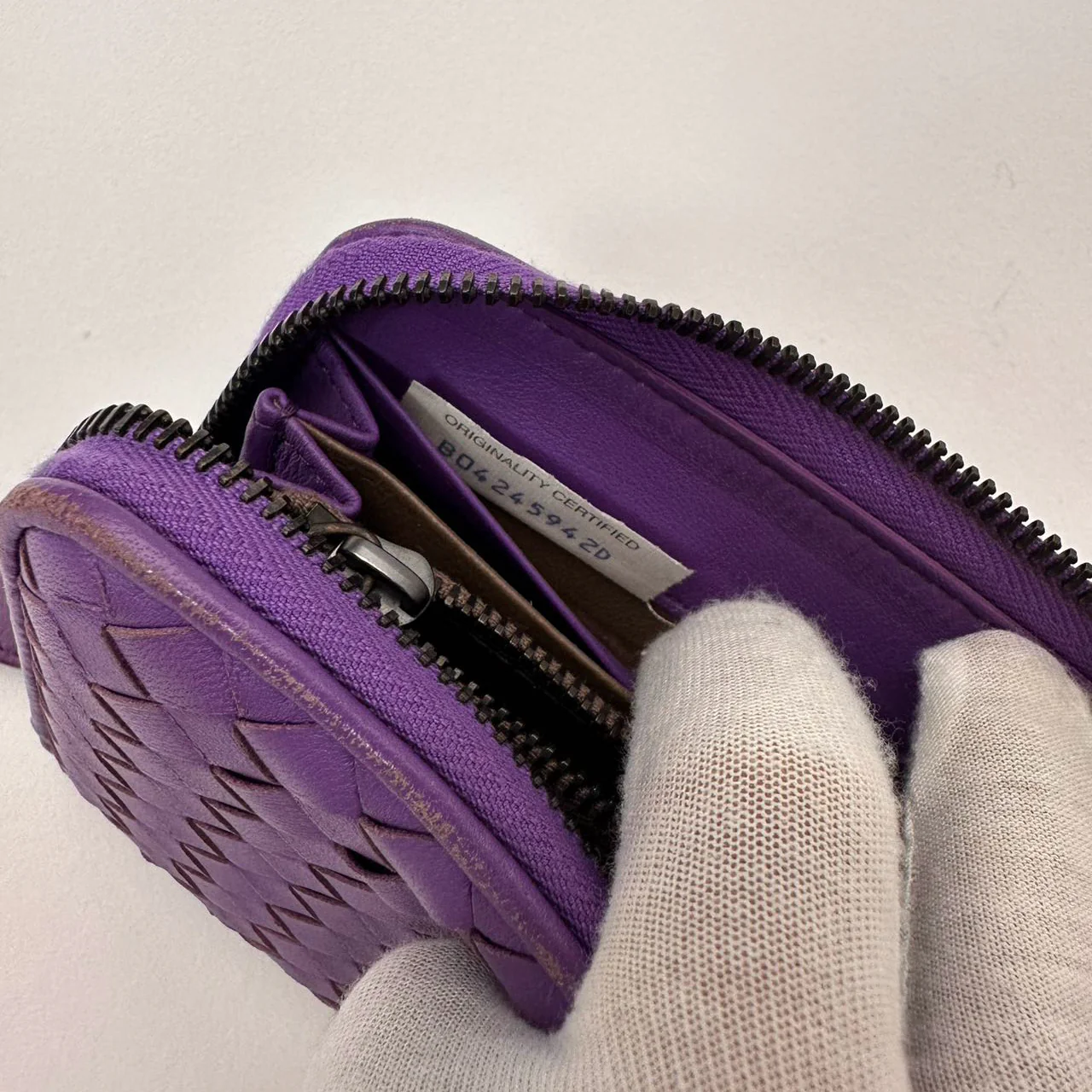 Bottega Veneta Intrecciato Weave Bifold Wallet