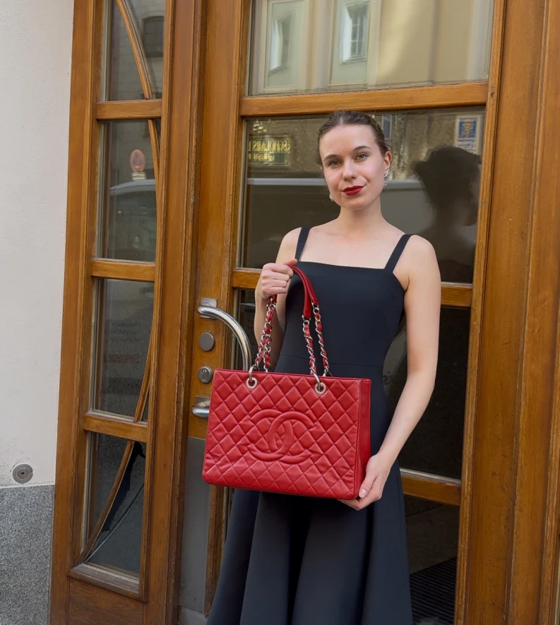 Chanel Grand Shopping Tote Red GST Bag in Caviar Leather with Silver Hardware Medium