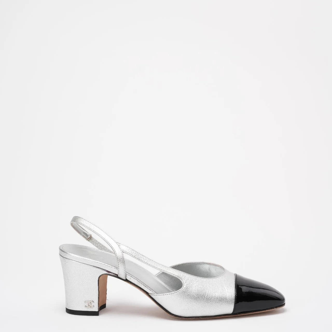 Chanel Silver / Black Leather and Patent Cap Toe CC D'osray Slingback Sandals Size 38