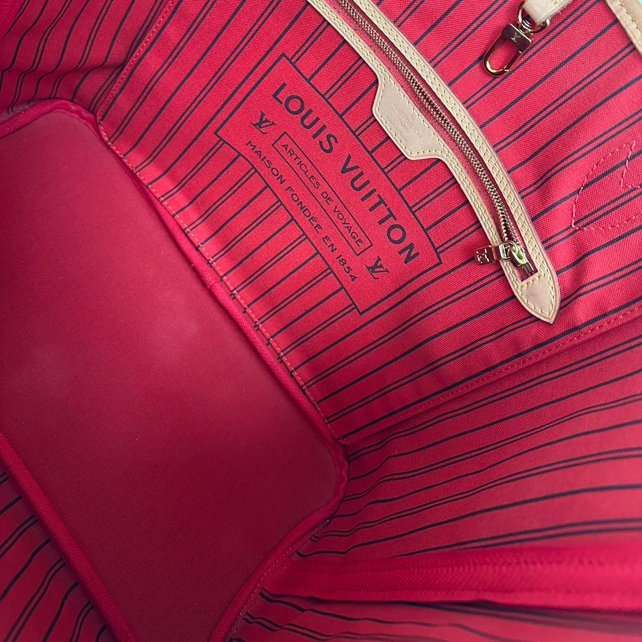 Louis Vuitton Monogram Neverfull MM Handbag Brown