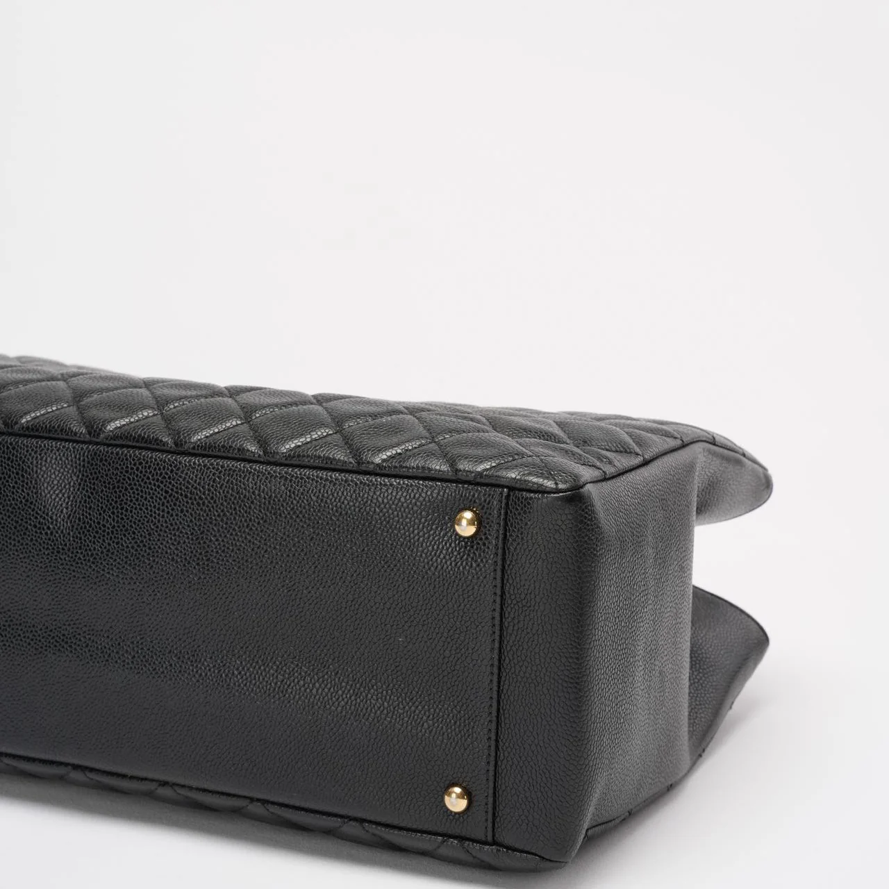 Chanel Black Grand Shopping Tote (GST) Bag in Caviar Leather