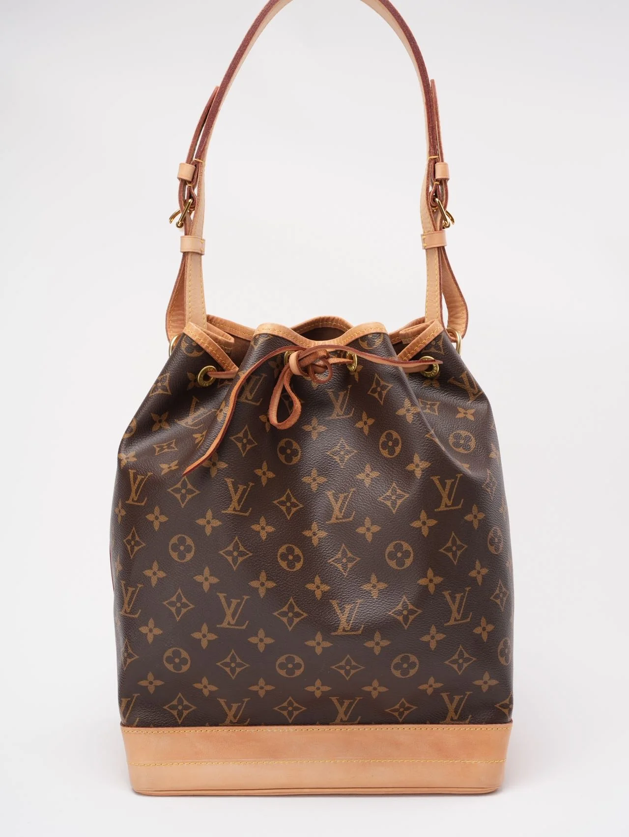 Louis Vuitton Noe Grand Monogram Shoulder Bag 2021-2025