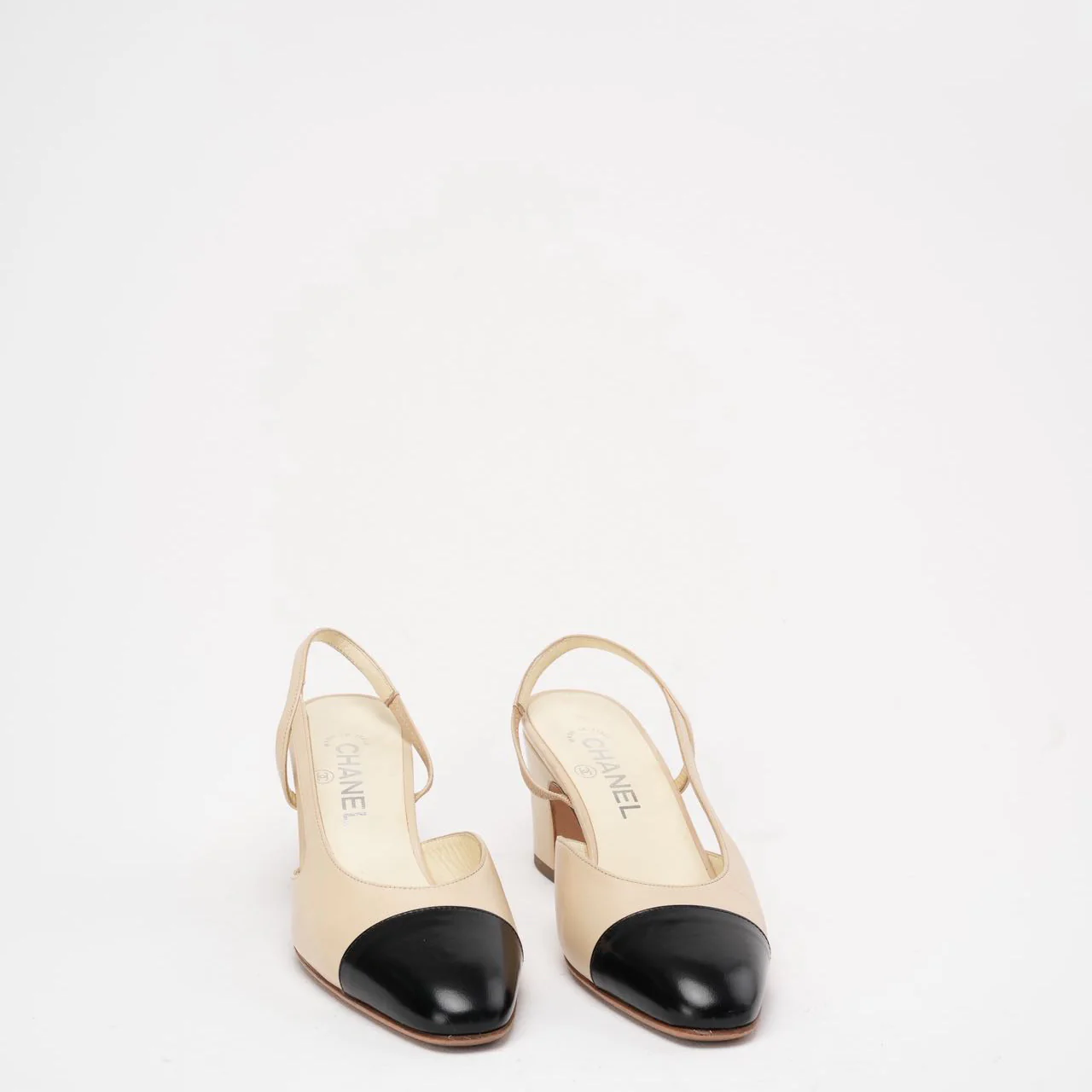Chanel Black/Beige Grosgrain Cap Toe CC Slingback 38