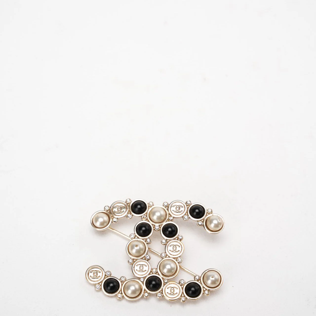 Chanel CC Brooch with Faux Pearls and Black Resin Beads