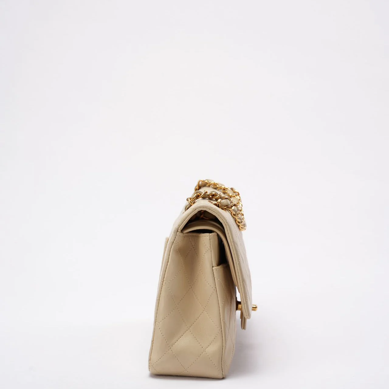 Chanel Beige Vintage Medium Classic Flap Lambskin 1996-1997