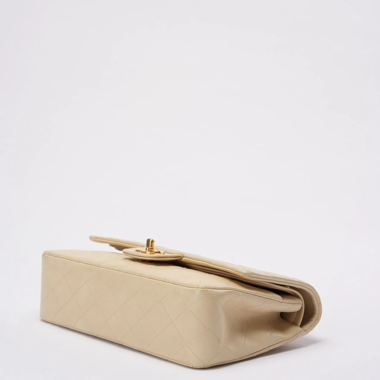 Chanel Beige Vintage Medium Classic Flap Lambskin 1996-1997