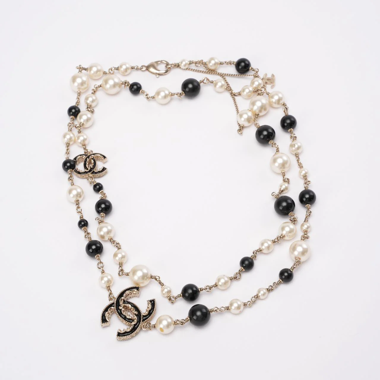 Chanel Pearl / Black Beads CC Baroque Sautoir Necklace